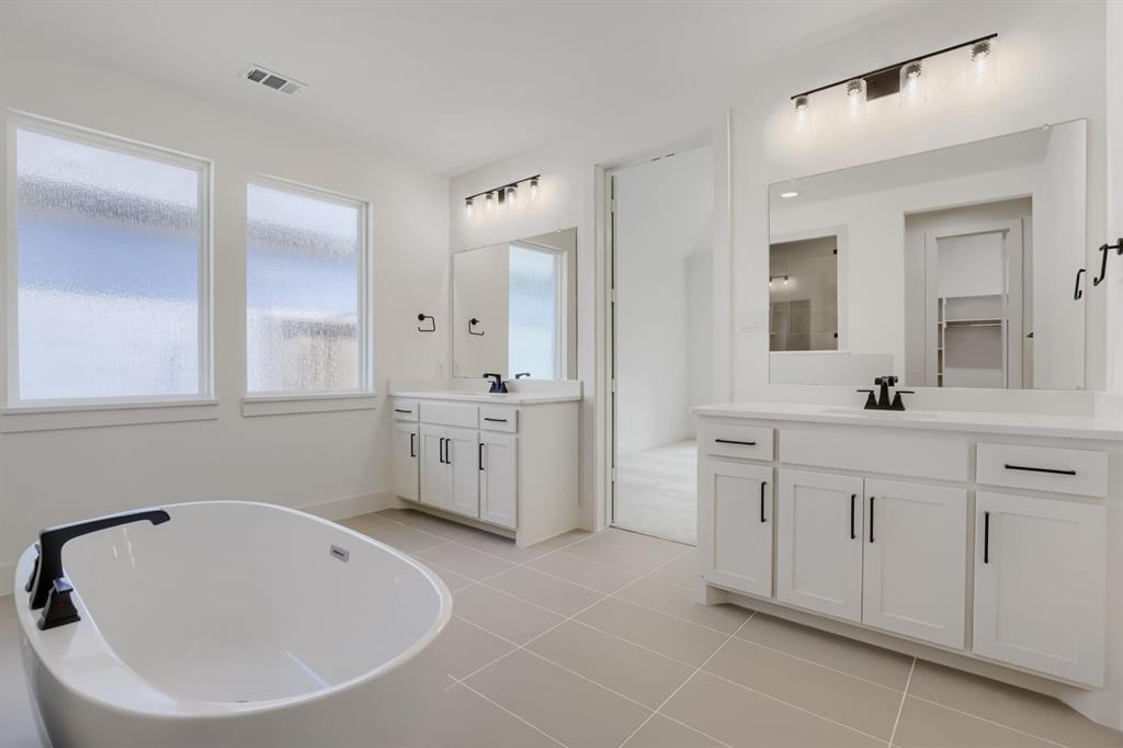 109 Enclave Drive Property Photo 14