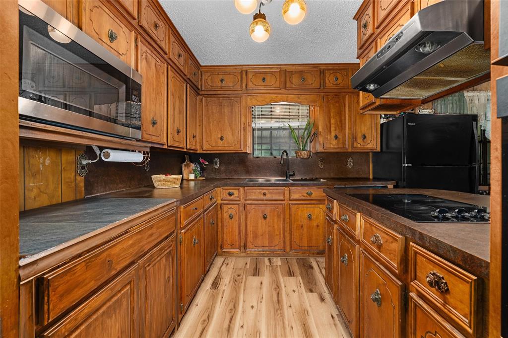 4358 Fm 947 Property Photo 19
