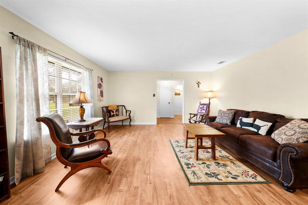 2826 Birchwood Lane Property Photo 6