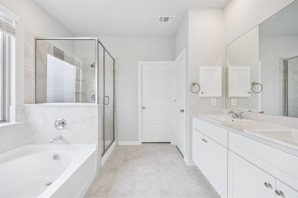 3909 Crystal Cove Property Photo 18