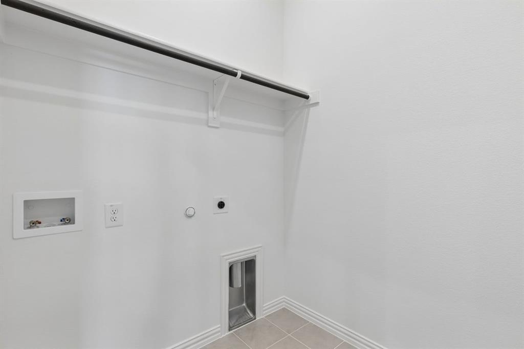 3901 Talisker Boulevard Property Photo 13