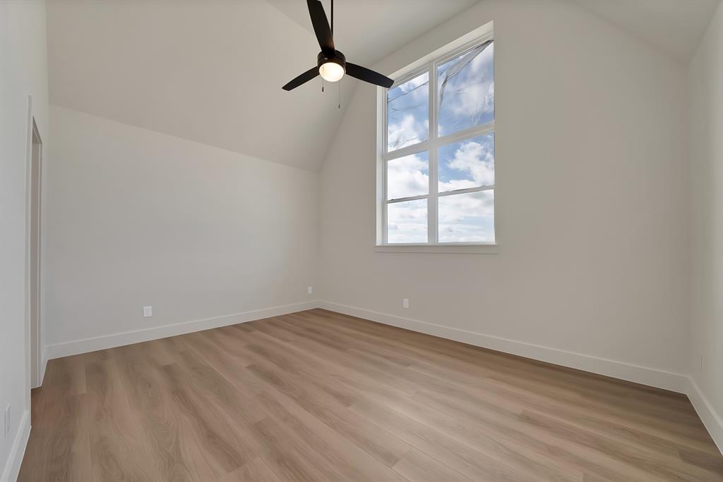 205 Wren View Property Photo 24
