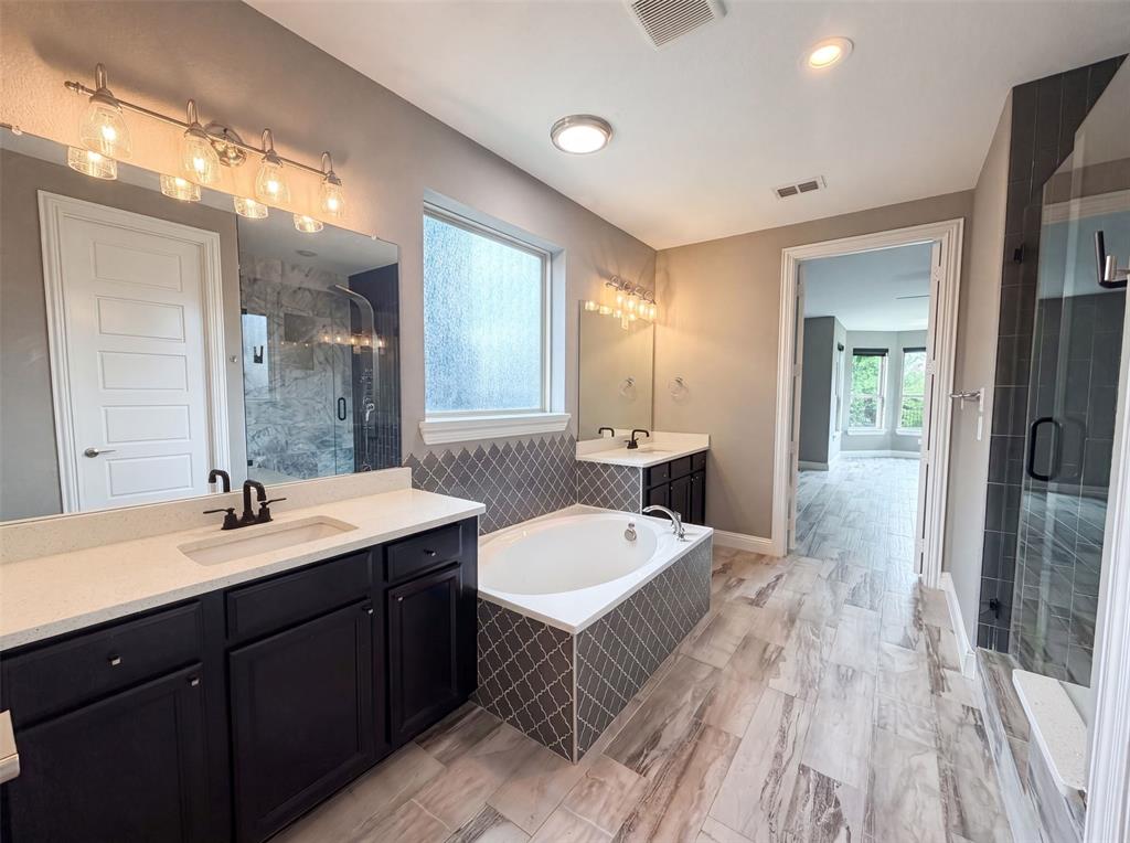 7221 Durand Drive Property Photo 11