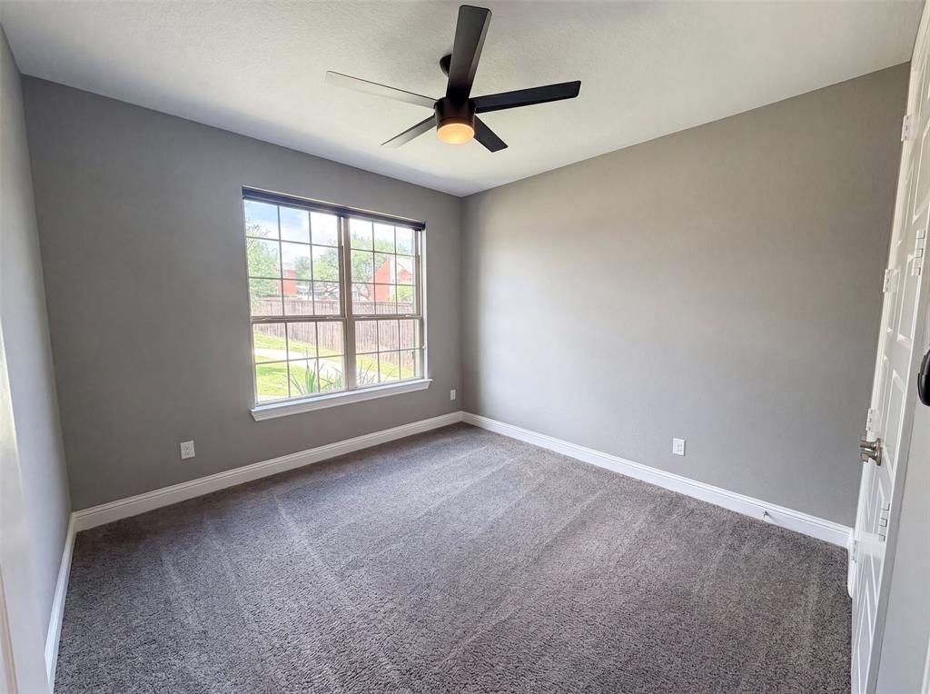 7221 Durand Drive Property Photo 15