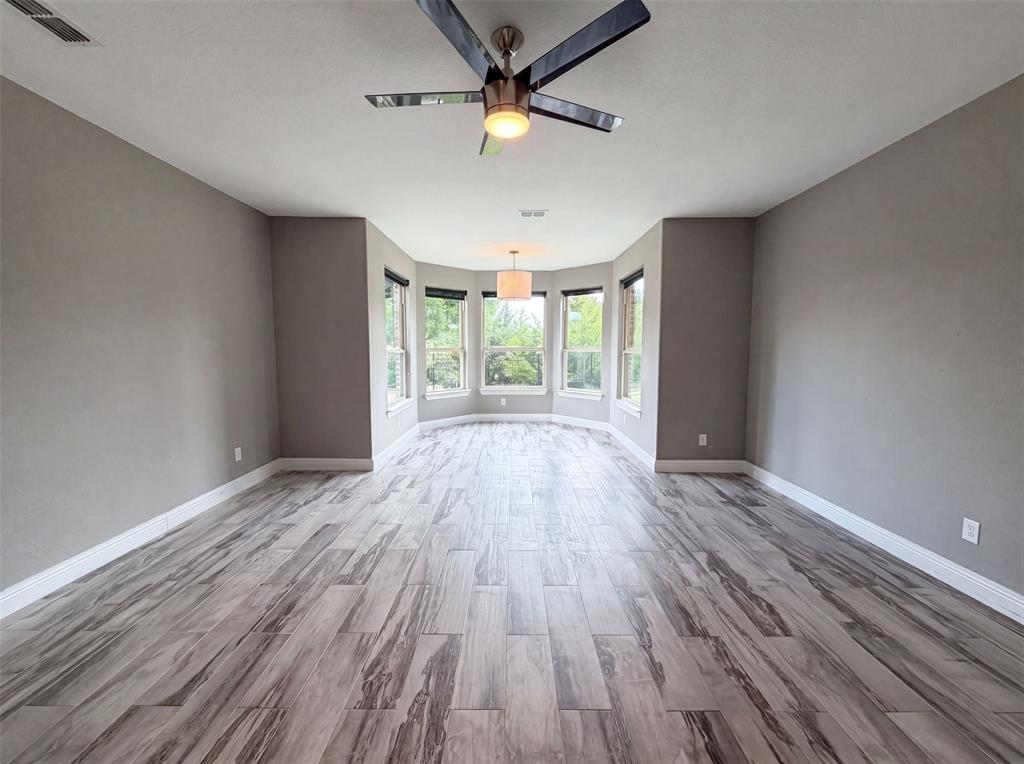 7221 Durand Drive Property Photo 32