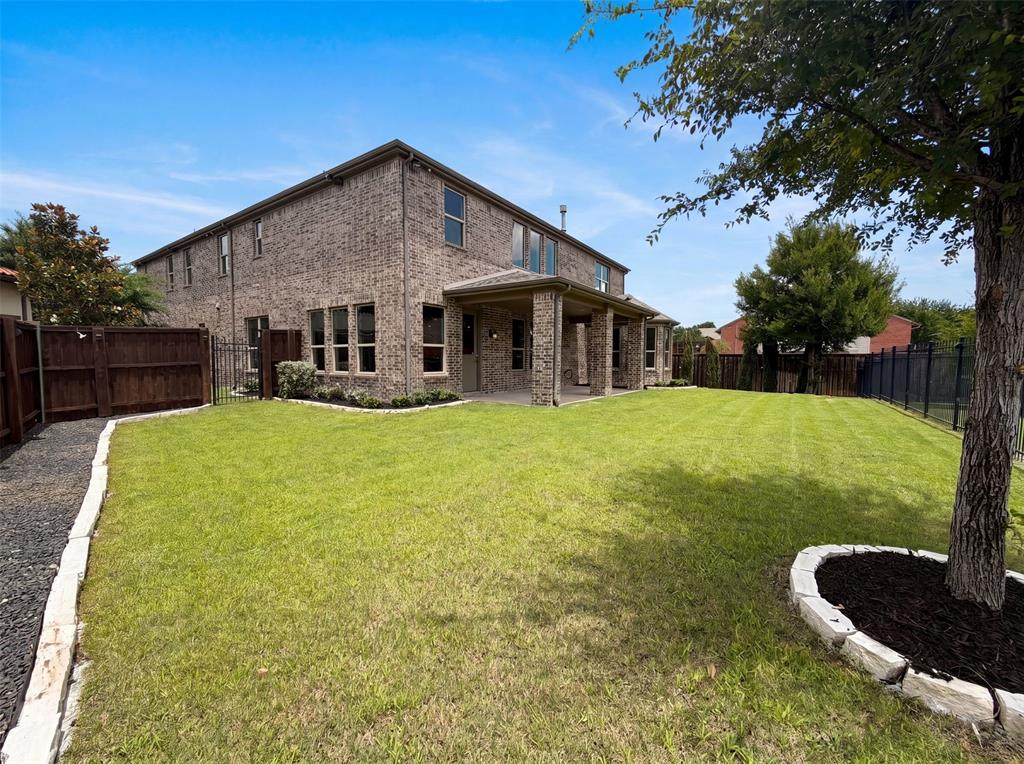 7221 Durand Drive Property Photo 39