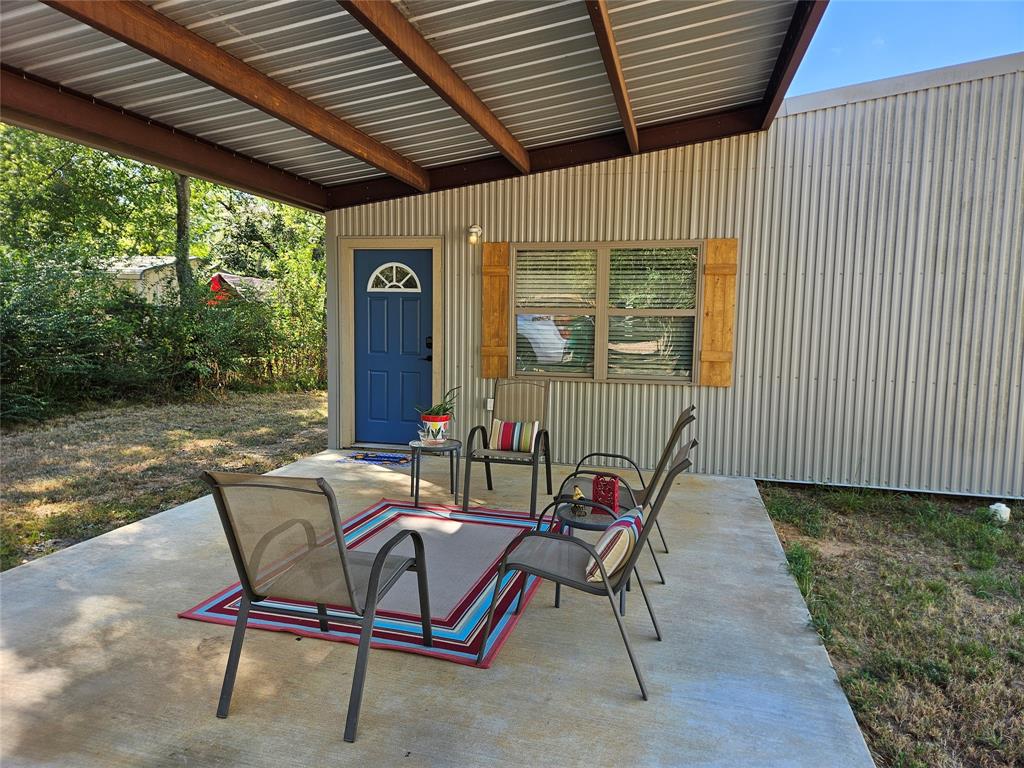 104 Truitt Property Photo 3