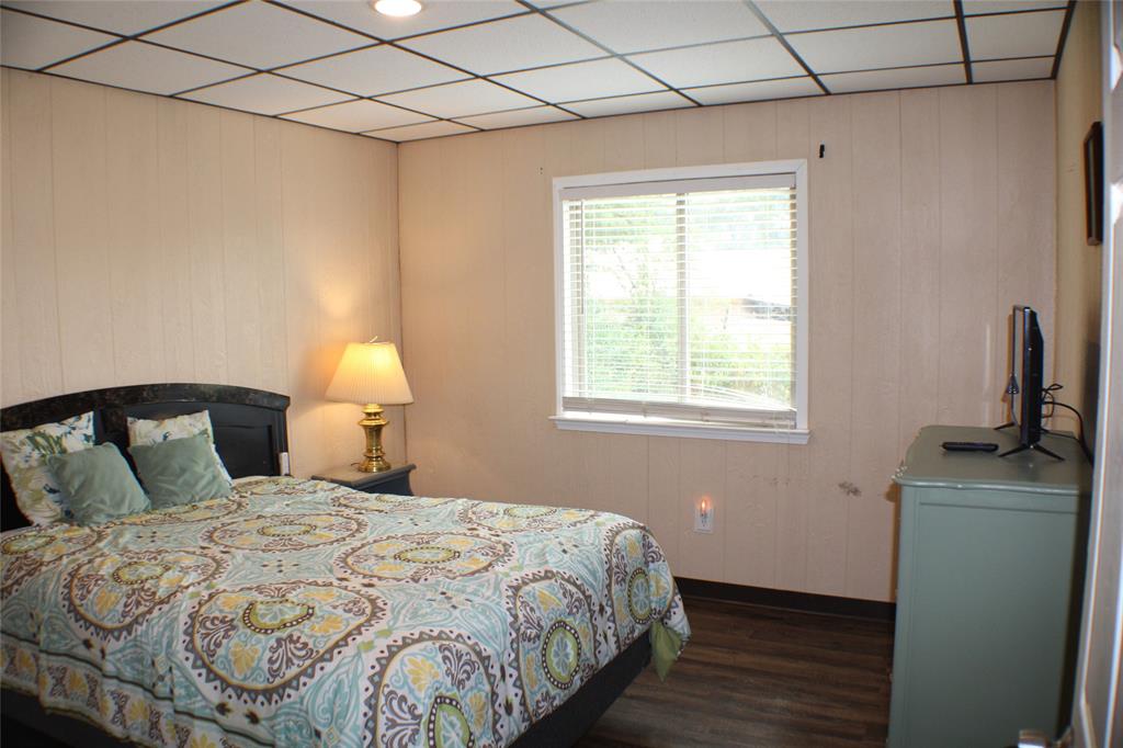 104 Truitt Property Photo 13