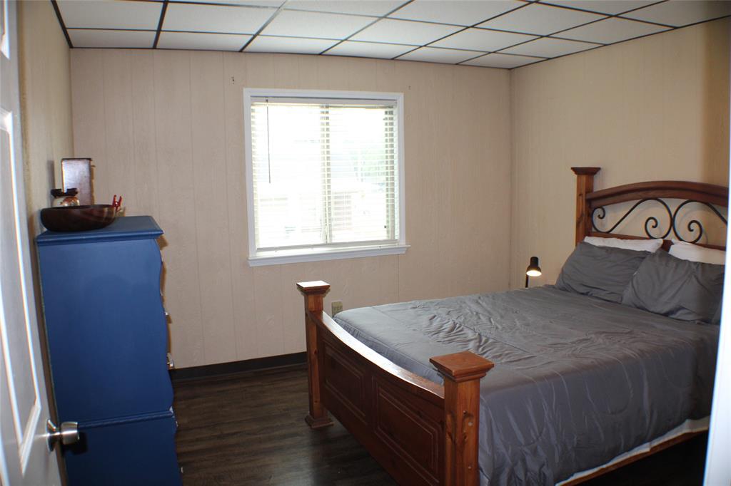 104 Truitt Property Photo 15