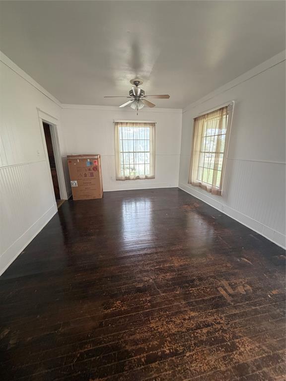 709 E 23rd Street Property Photo 15
