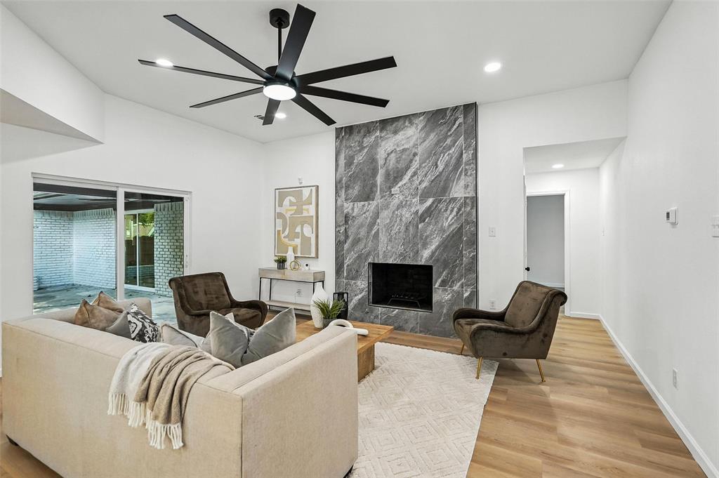 4303 Blackheath Road Property Photo 3