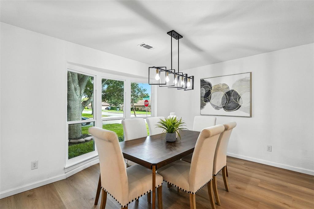 4303 Blackheath Road Property Photo 7