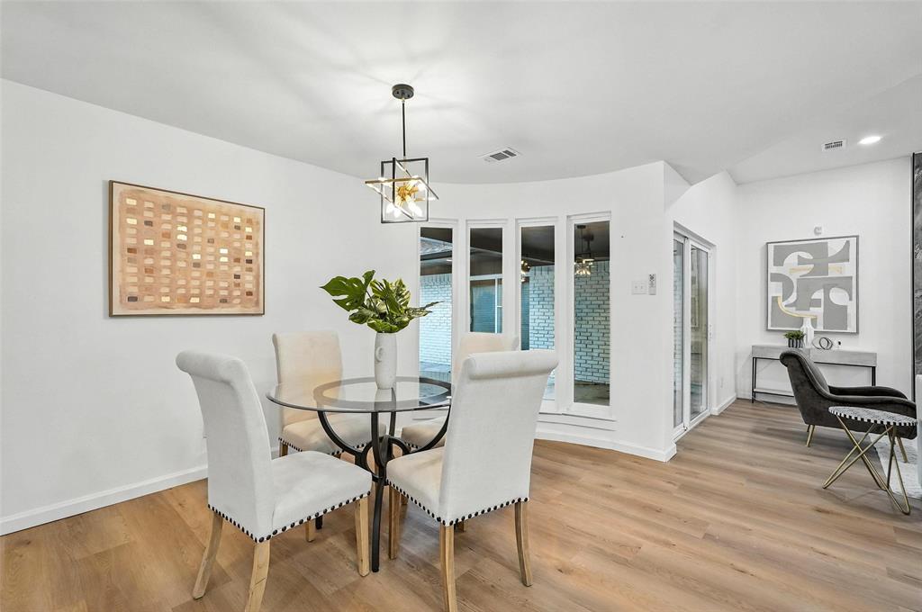 4303 Blackheath Road Property Photo 13