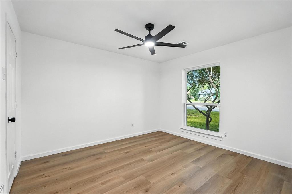 4303 Blackheath Road Property Photo 29
