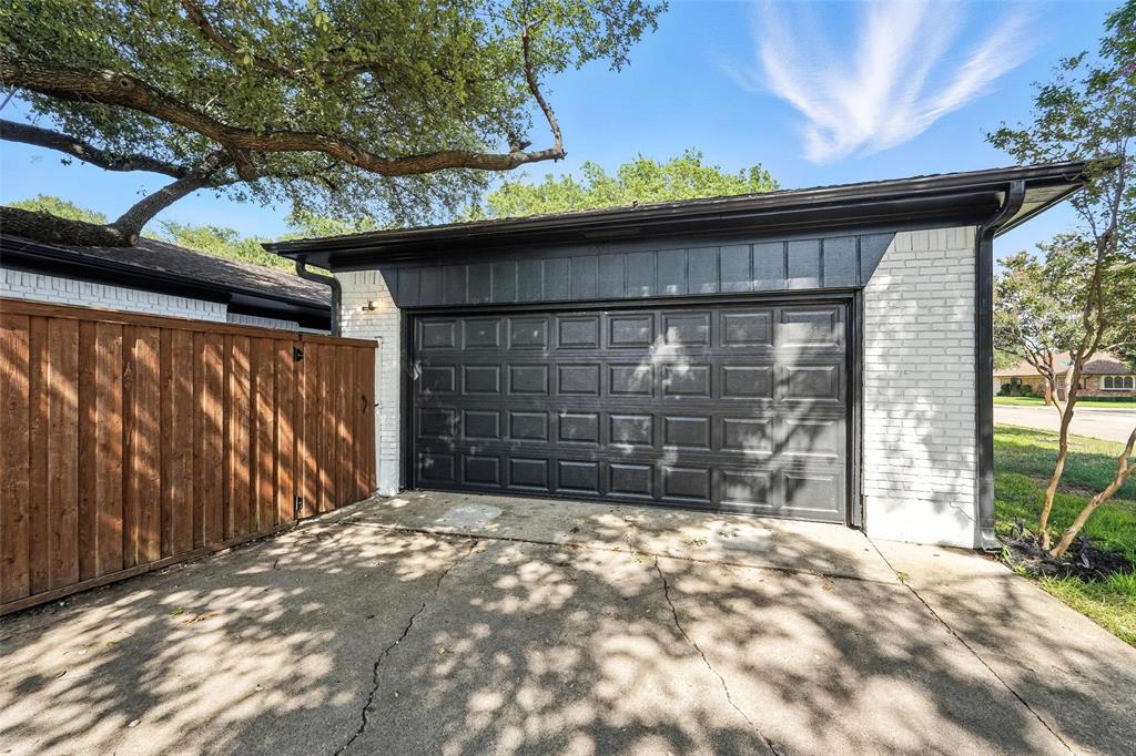 4303 Blackheath Road Property Photo 37