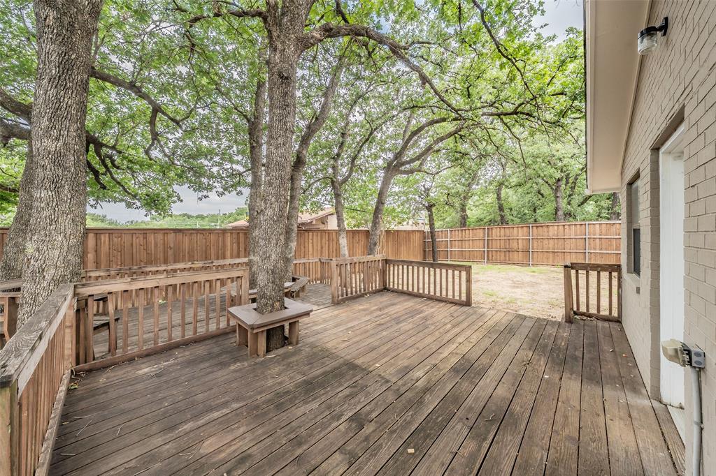 1412 Oxford Street Property Photo 4