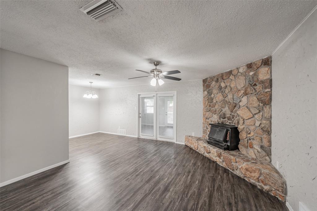 1412 Oxford Street Property Photo 10