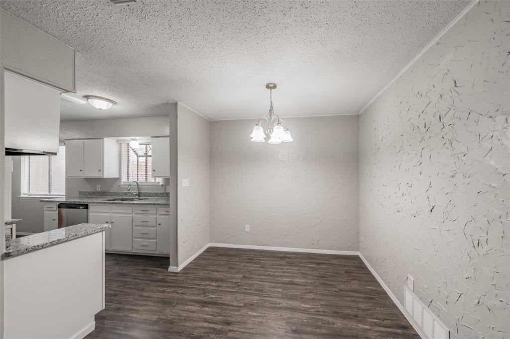 1412 Oxford Street Property Photo 13