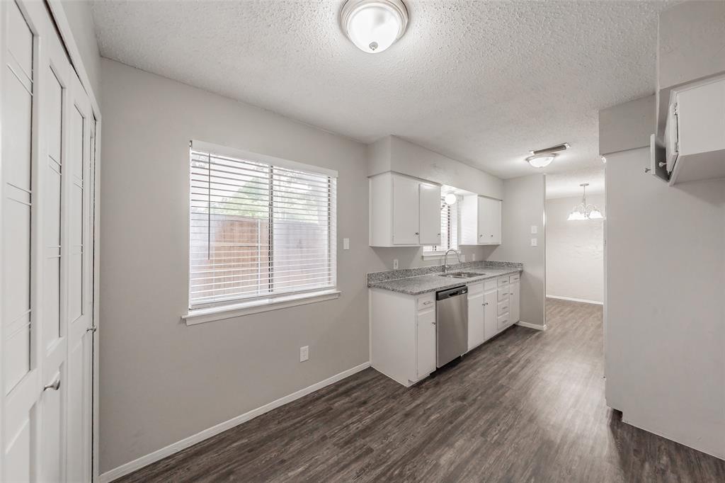 1412 Oxford Street Property Photo 17