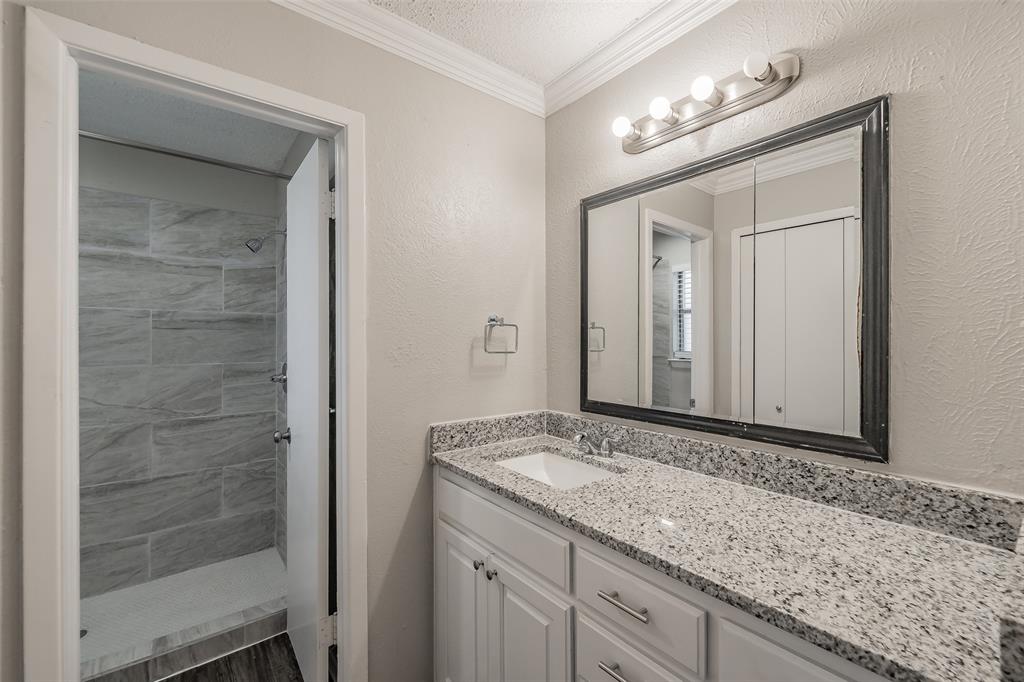 1412 Oxford Street Property Photo 23