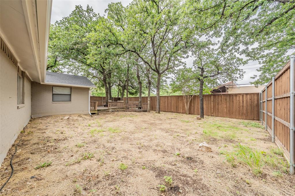 1412 Oxford Street Property Photo 38