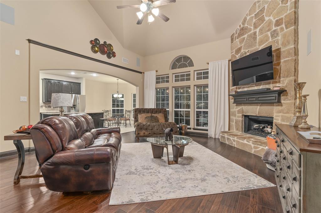 6809 Edwards Road Property Photo 10