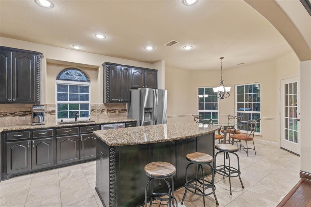 6809 Edwards Road Property Photo 11