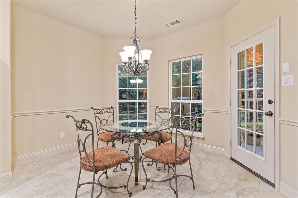 6809 Edwards Road Property Photo 14