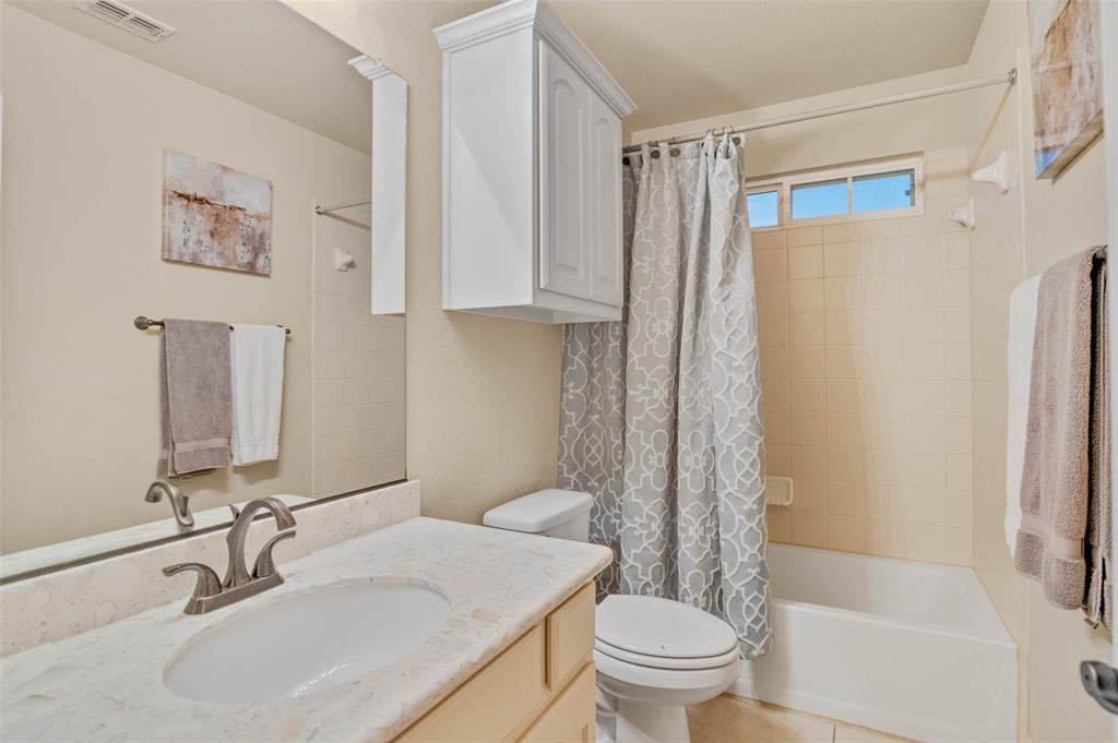 6809 Edwards Road Property Photo 24