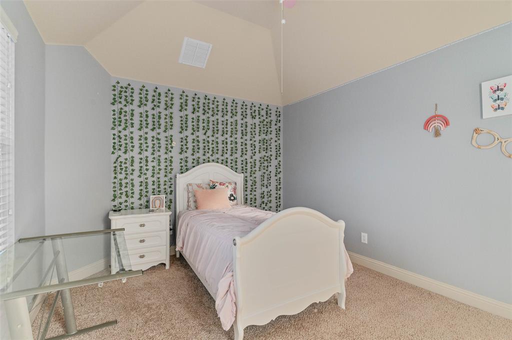 6809 Edwards Road Property Photo 25