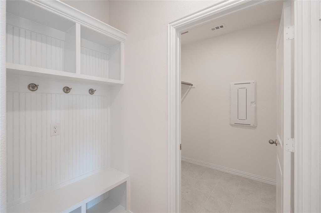 3912 Amethyst Drive Property Photo 24