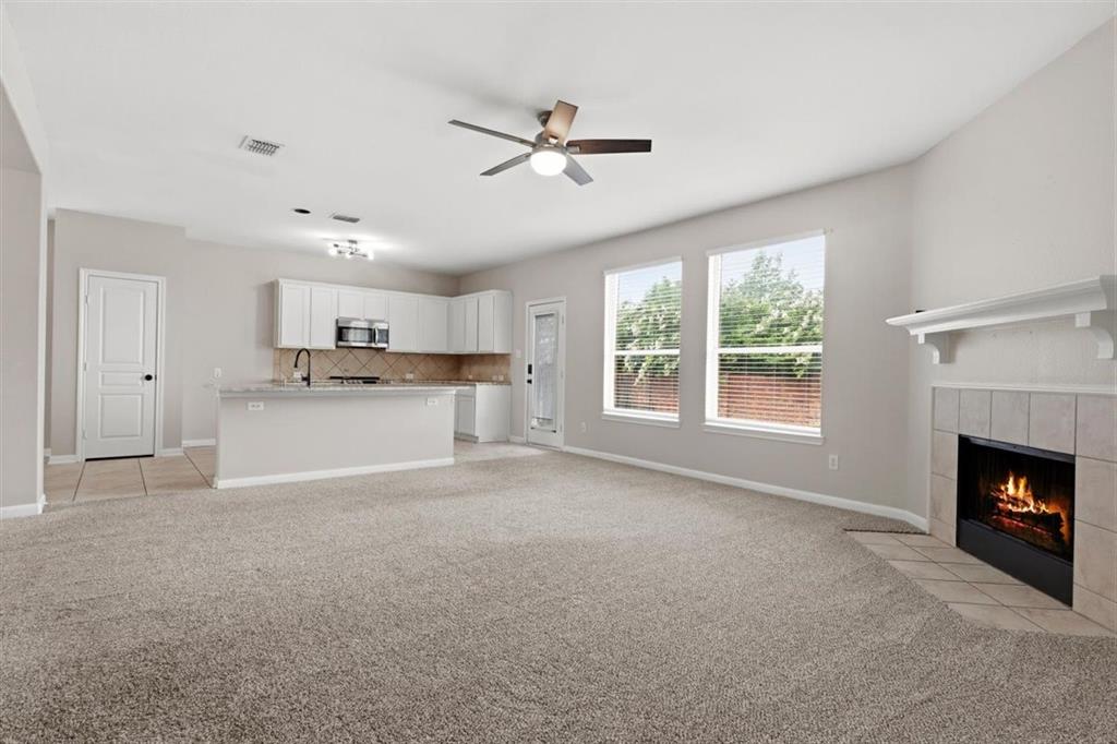12233 Macaroon Lane Property Photo 4