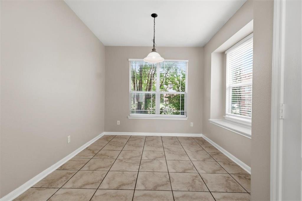 12233 Macaroon Lane Property Photo 10