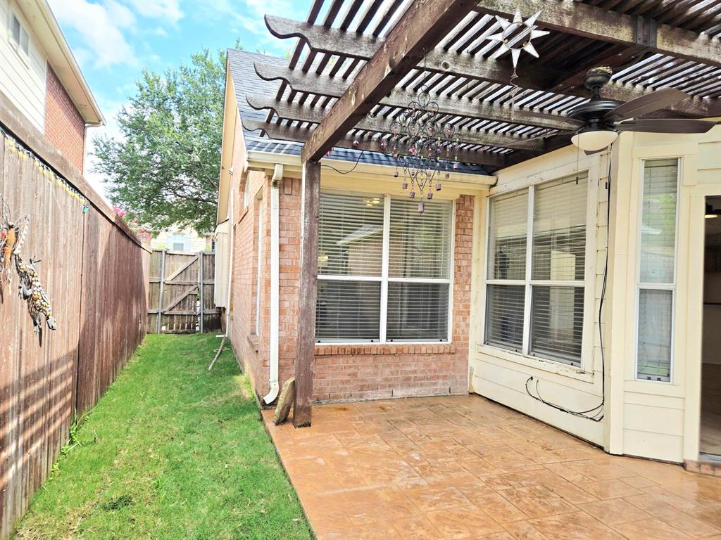 2040 Londonderry Drive Property Photo 33