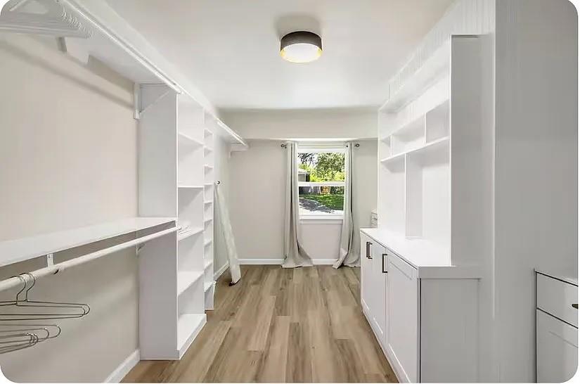 9690 Fallbrook Drive Property Photo 10