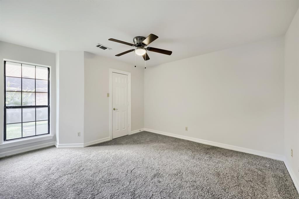 624 Bent Creek Drive Property Photo 18