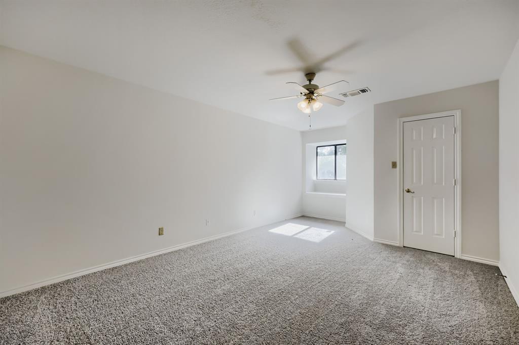 624 Bent Creek Drive Property Photo 26