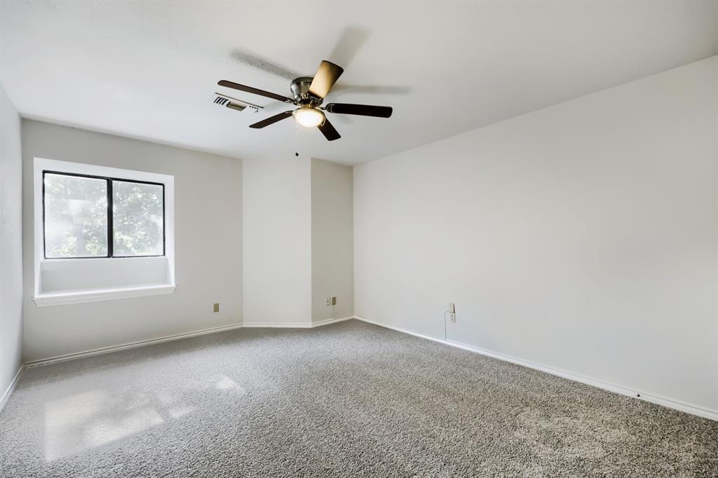 624 Bent Creek Drive Property Photo 27