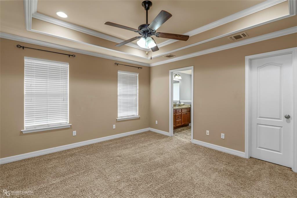 3826 Pickering Pass Drive Property Photo 6