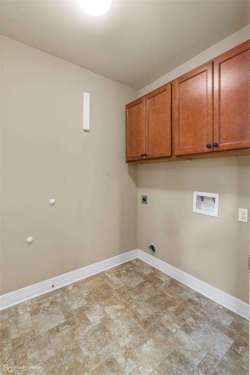 3826 Pickering Pass Drive Property Photo 12