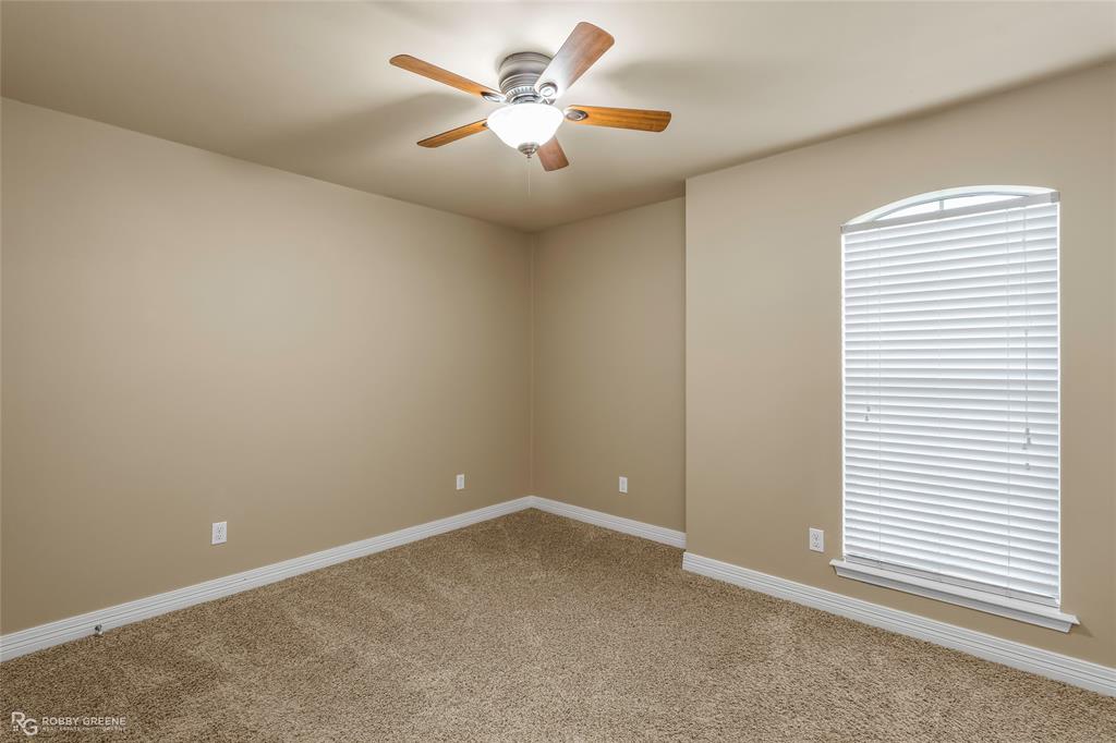 3826 Pickering Pass Drive Property Photo 16