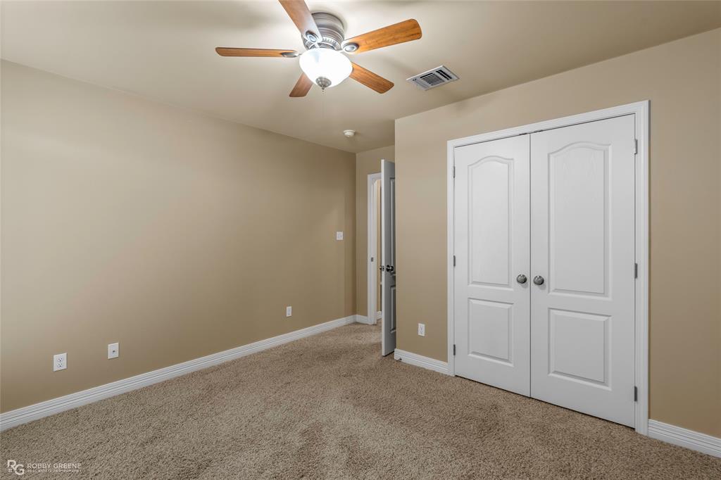 3826 Pickering Pass Drive Property Photo 17