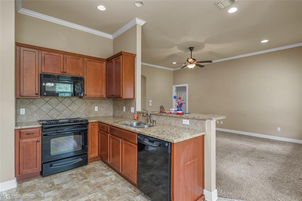 3826 Pickering Pass Drive Property Photo 25