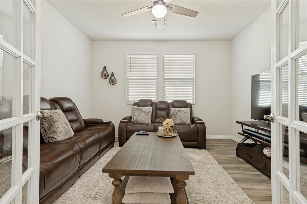 1209 Kirkdale Drive Property Photo 13
