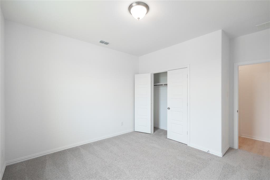 3920 Amethyst Drive Property Photo 4