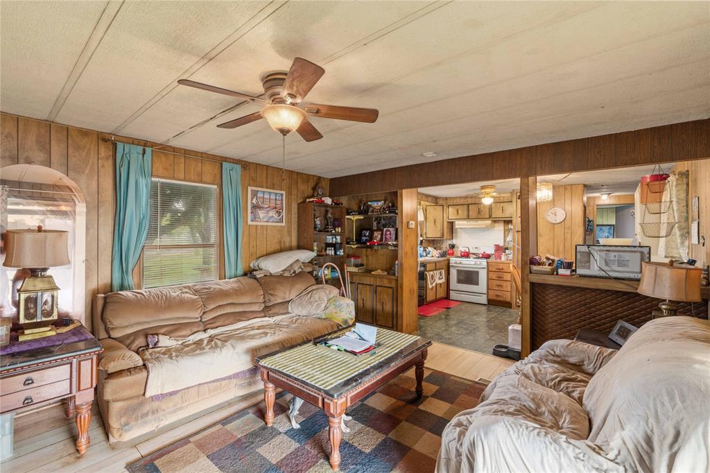 4500 Lake Shore Drive Property Photo 8