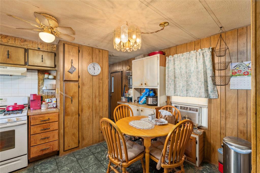 4500 Lake Shore Drive Property Photo 10