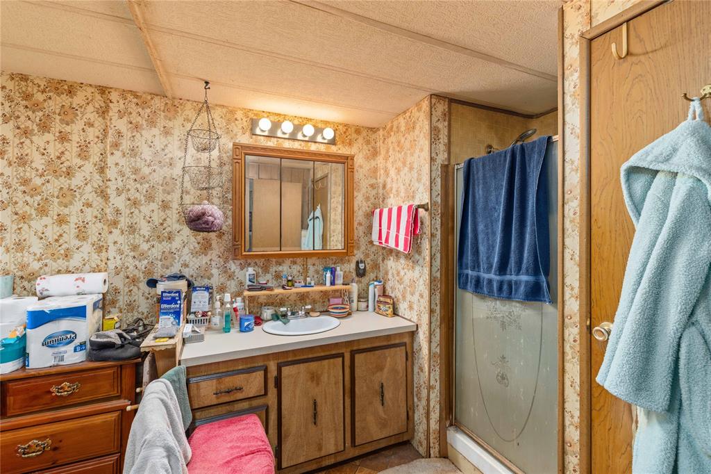 4500 Lake Shore Drive Property Photo 13