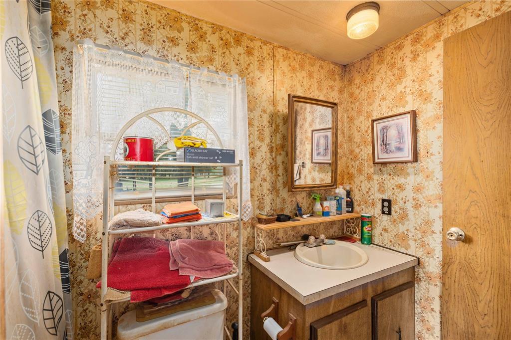 4500 Lake Shore Drive Property Photo 17