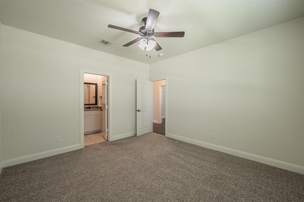 3424 Cimarron River Drive Property Photo 15